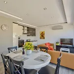 公寓 Luxe 3-bedroom Duplex Penthouse With Sea View Terrace And Jacuzzi