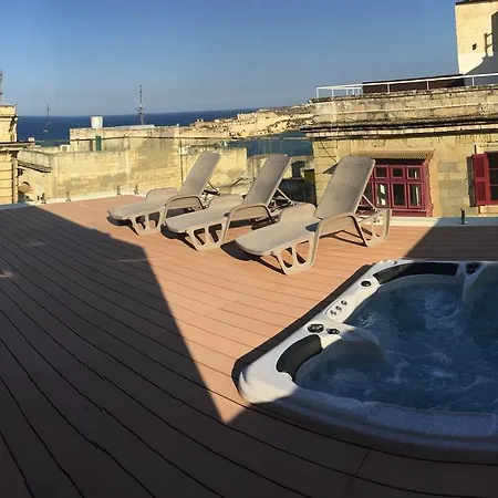 Appartement Luxe 3-bedroom Duplex Penthouse With Sea View Terrace And Jacuzzi La Valette